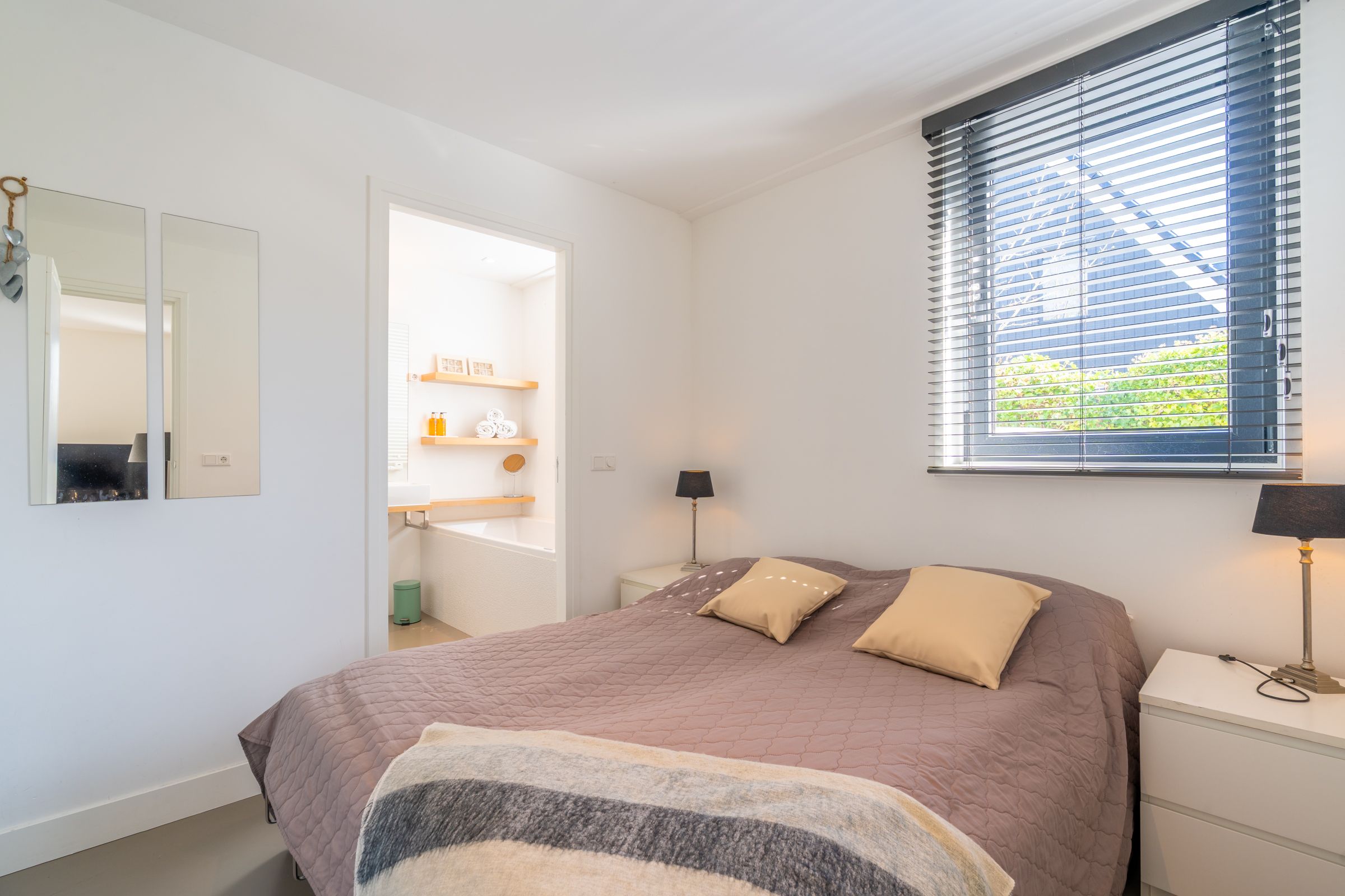 Luxe 6-persoons vakantiehuis op Texel foto 12